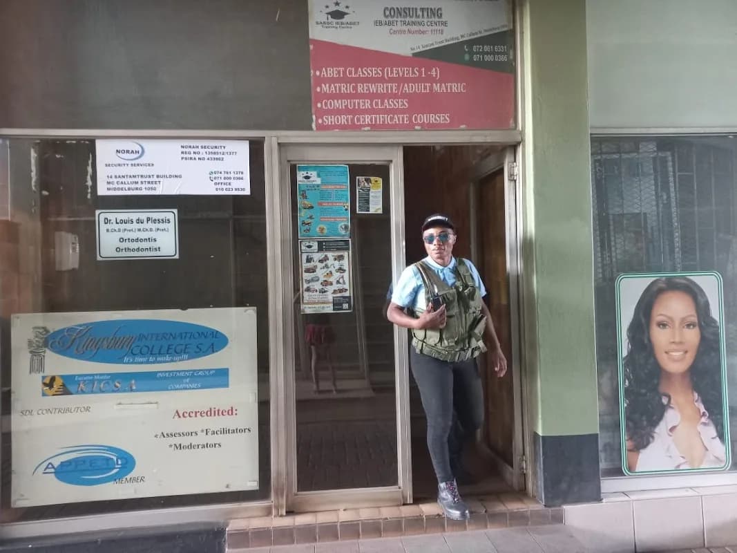 Norah Security & Cleaning Services in Aerorand