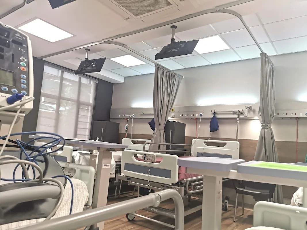 Life Brooklyn Surgical Centre - General Theatre in Brooklyn