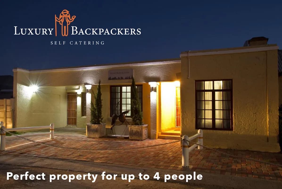 Luxury Backpackers in Humewood