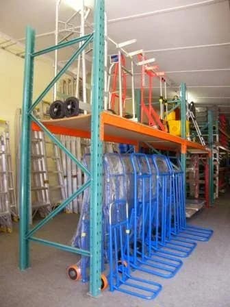 South Cape Shelving in Heatherlands