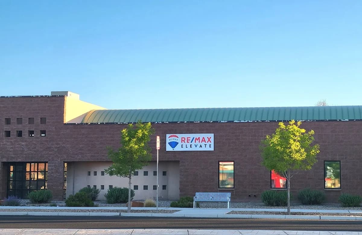 REMAX ELEVATE in Rio Rancho / Intel