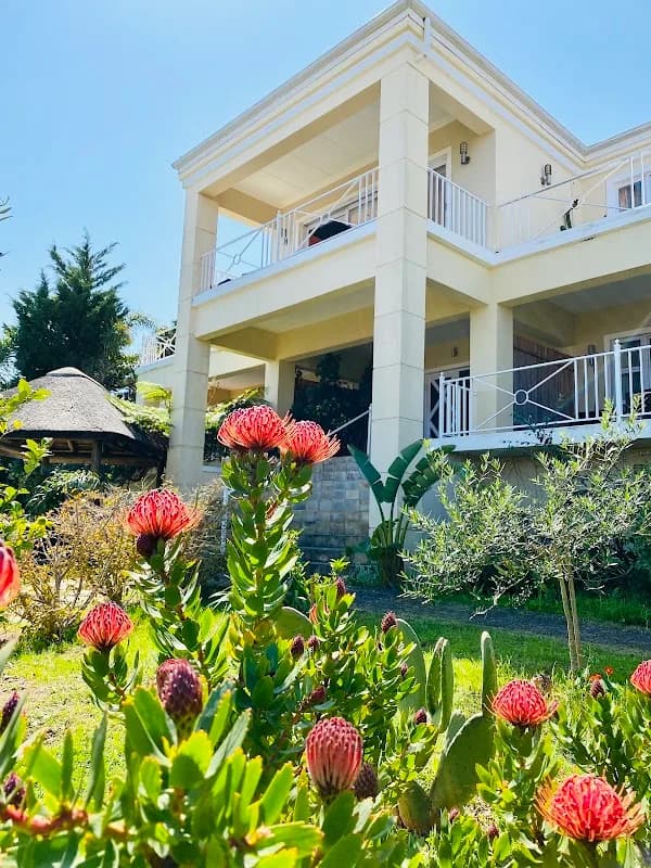 Somerset Hill Guest House in Somerset West CBD