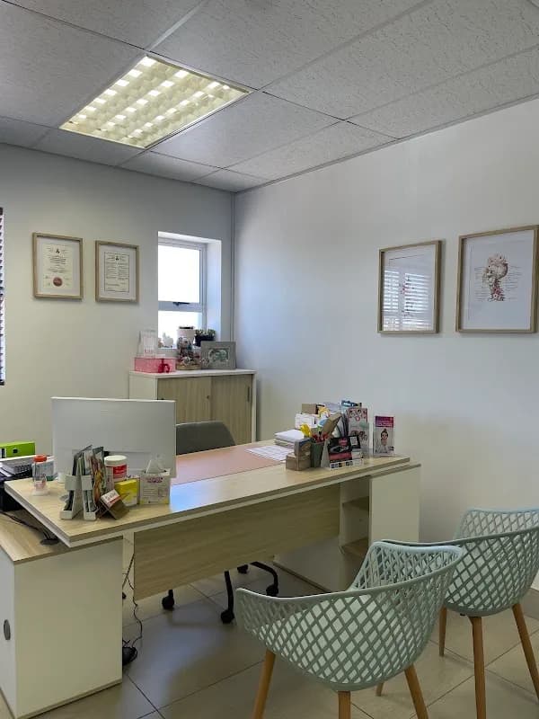 Dr Karlien Van Zyl (Kharismed medical centre) in Baillie Park