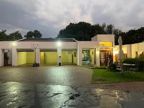 The Ridgeback, Short Term Rental Bryanston in Alexandra