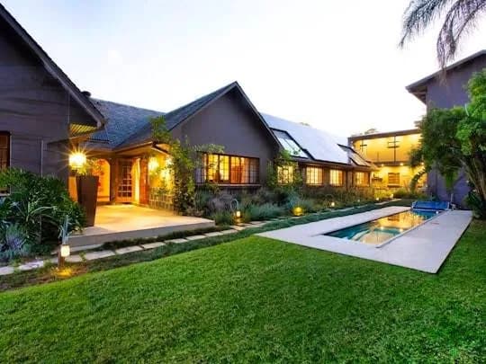 The Wardrobe Guest House - Brooklyn, Pretoria (B&B) in Brooklyn