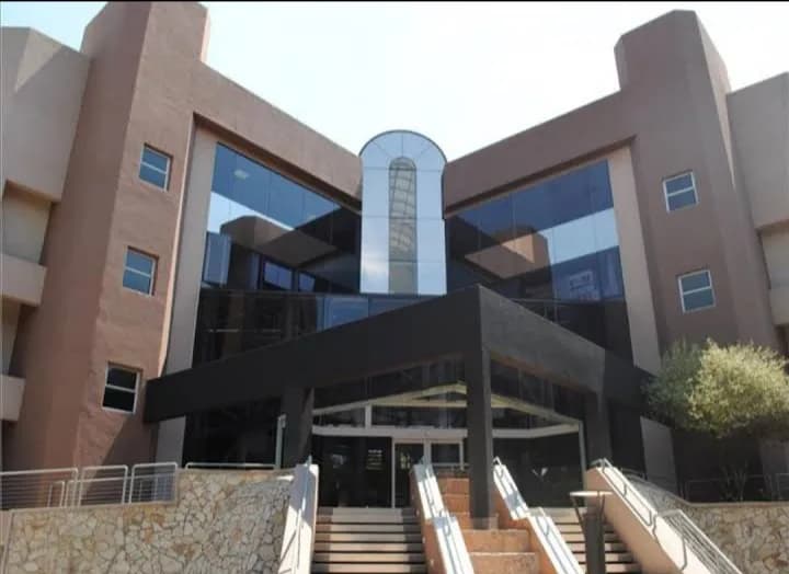 Maxelegu Attorneys in Parktown