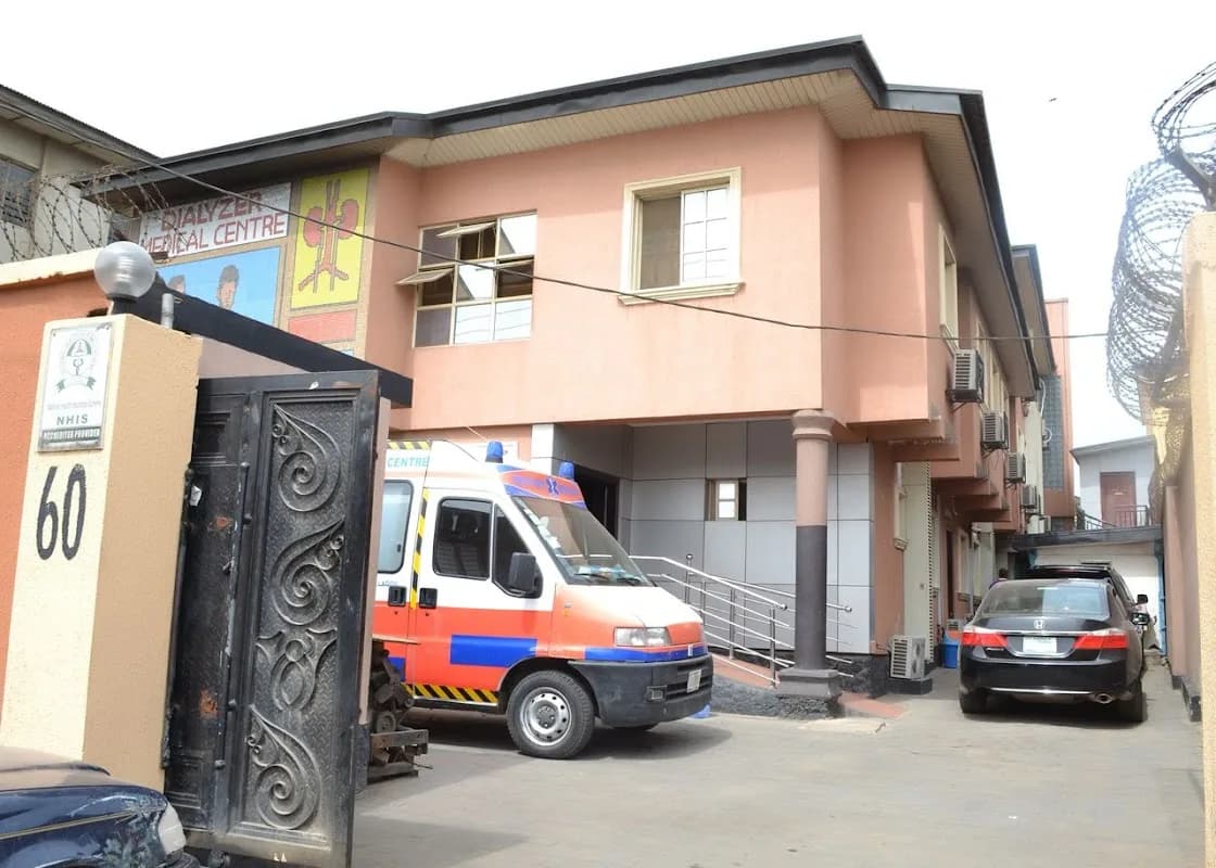 Dialyzer Specialist Medical Center in Oshodi