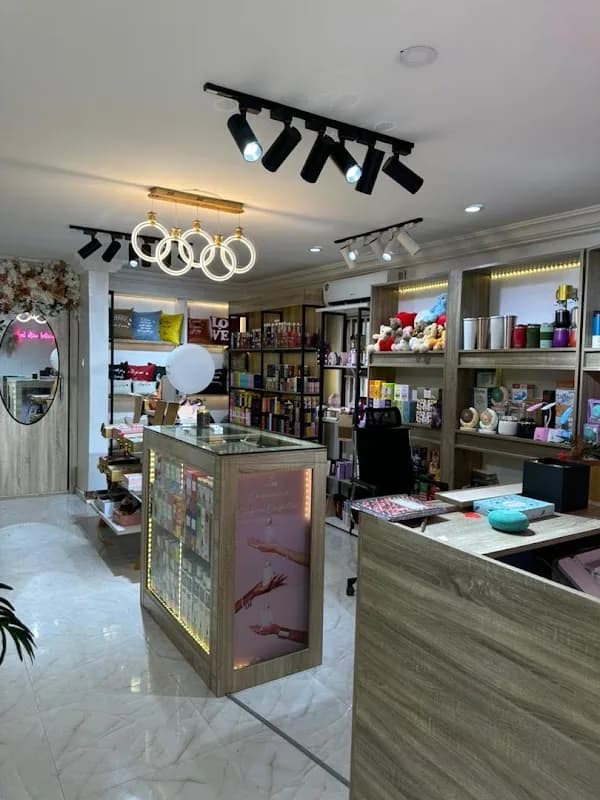 Giftsnboxes in Maitama