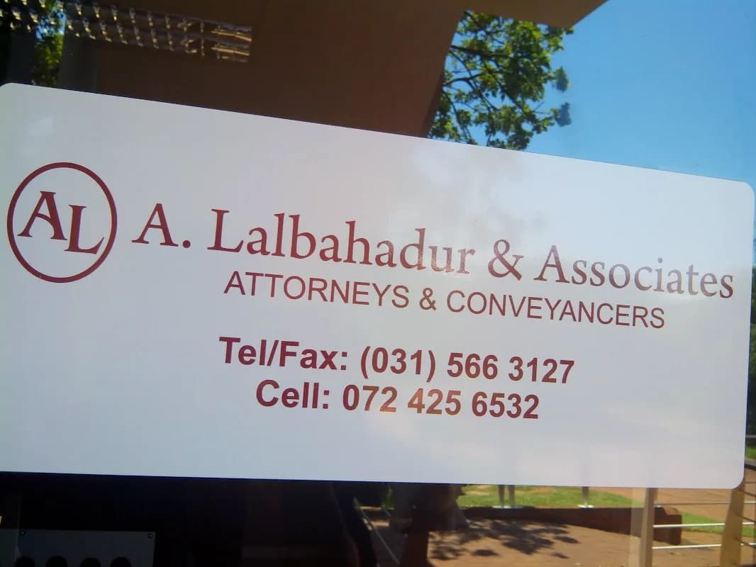 XXX in La Lucia