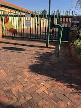 Hombre Complex - WeltevredenPark. in Weltevreden Park