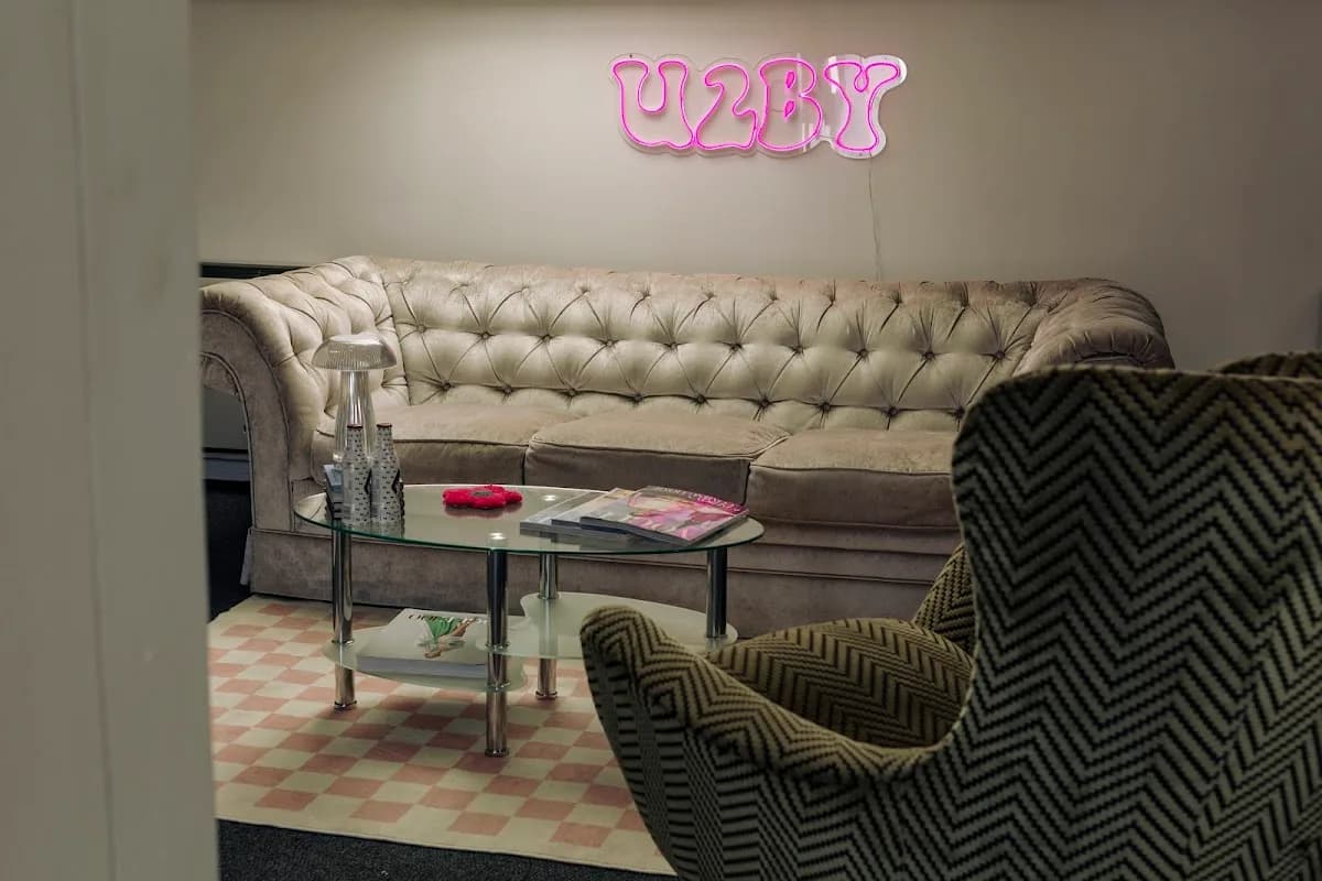 Used 2 Be Yours : Curated Thrifting & Photography Studio in Techno Park