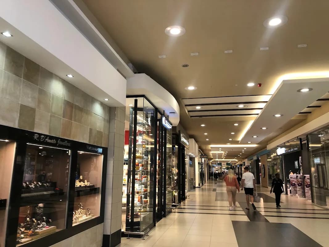Garden Route Mall in George South
