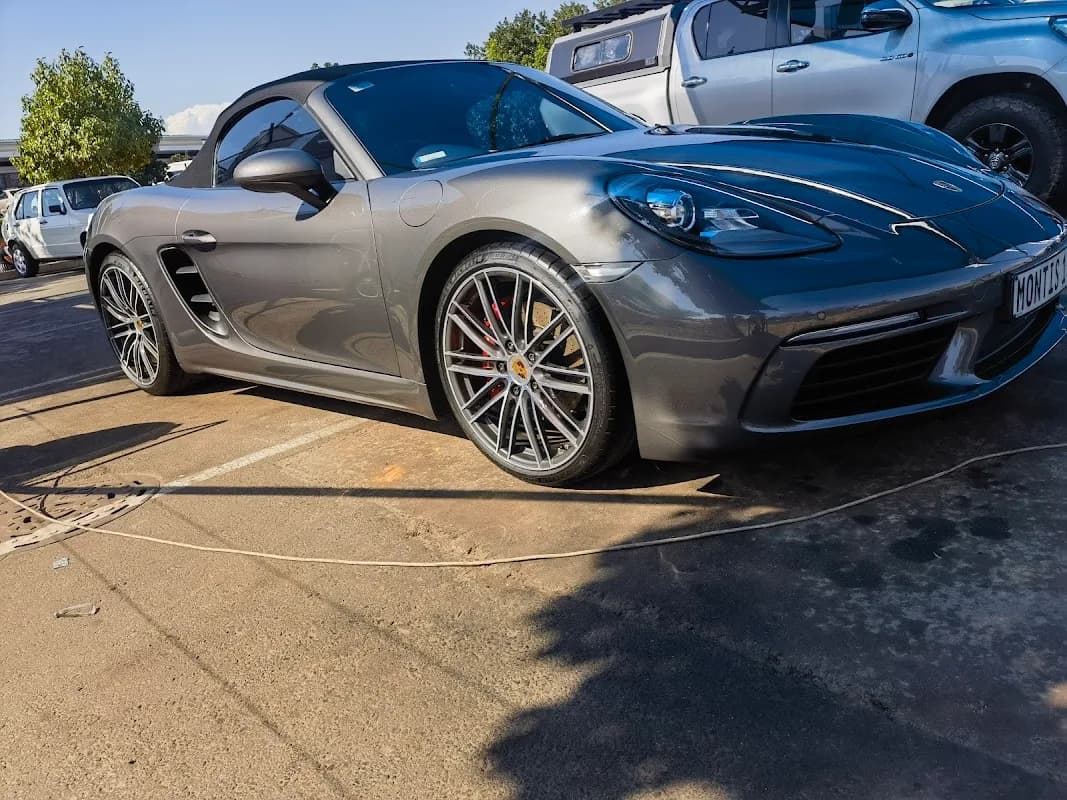 Ali's Car Wash & Detailing in Wellington