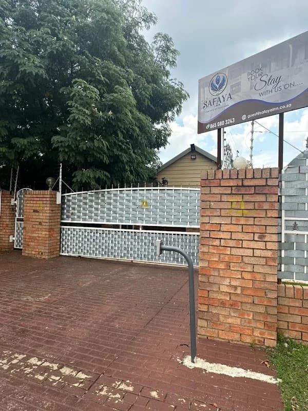 Safaya Inn in Kempton Park