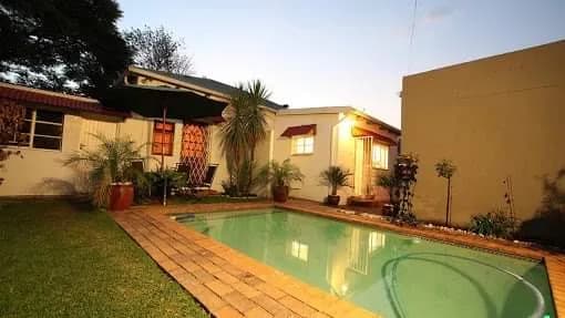 King's Place Properties in Greenside