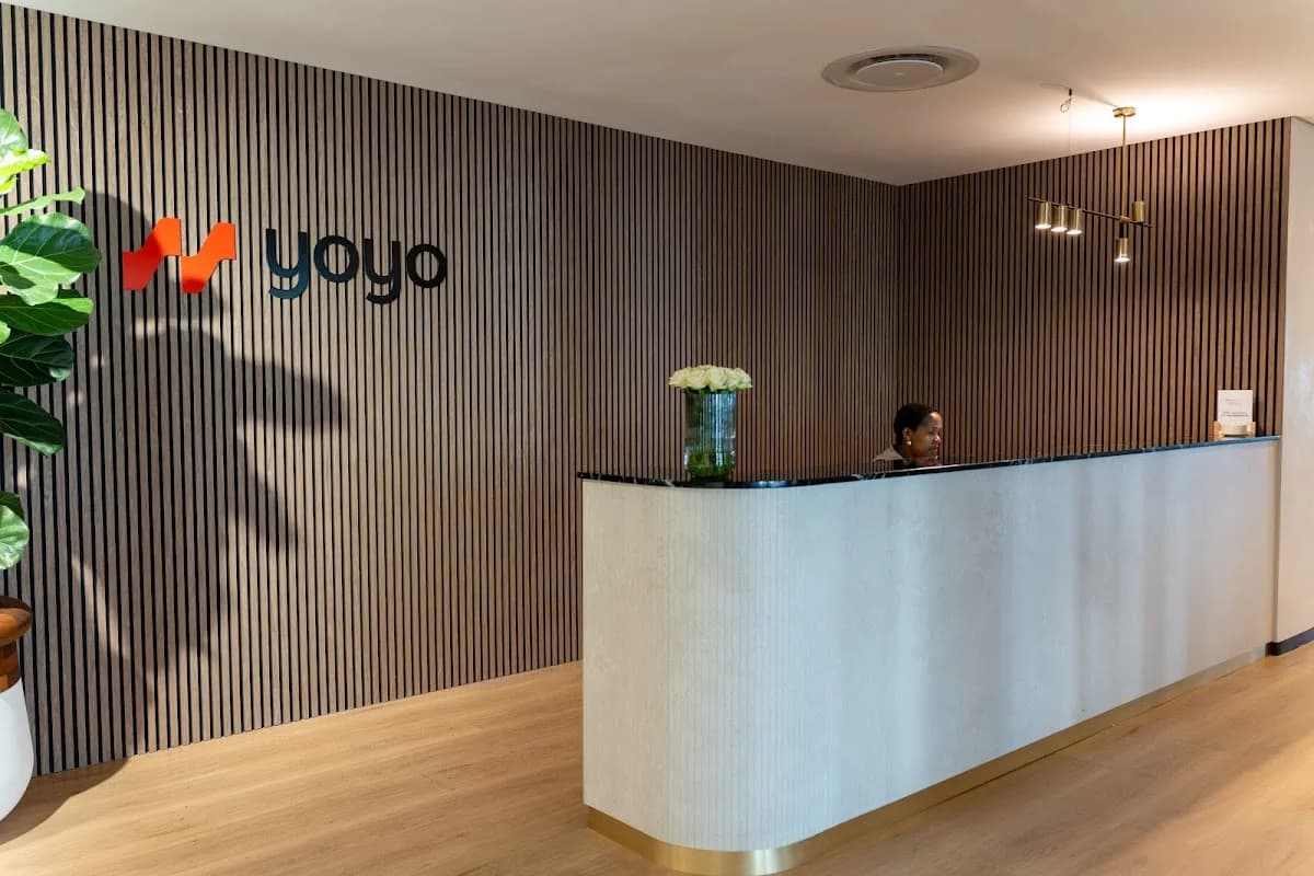 Yoyo in Camps Bay