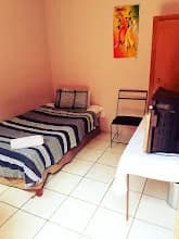 Speak-Eezy GuestHouse in Montshiwa