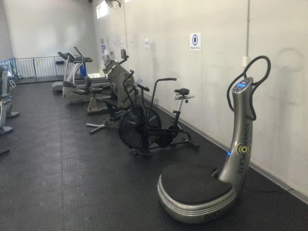DAVID’S PERSONAL TRAINING AND FITNESS in Houghton