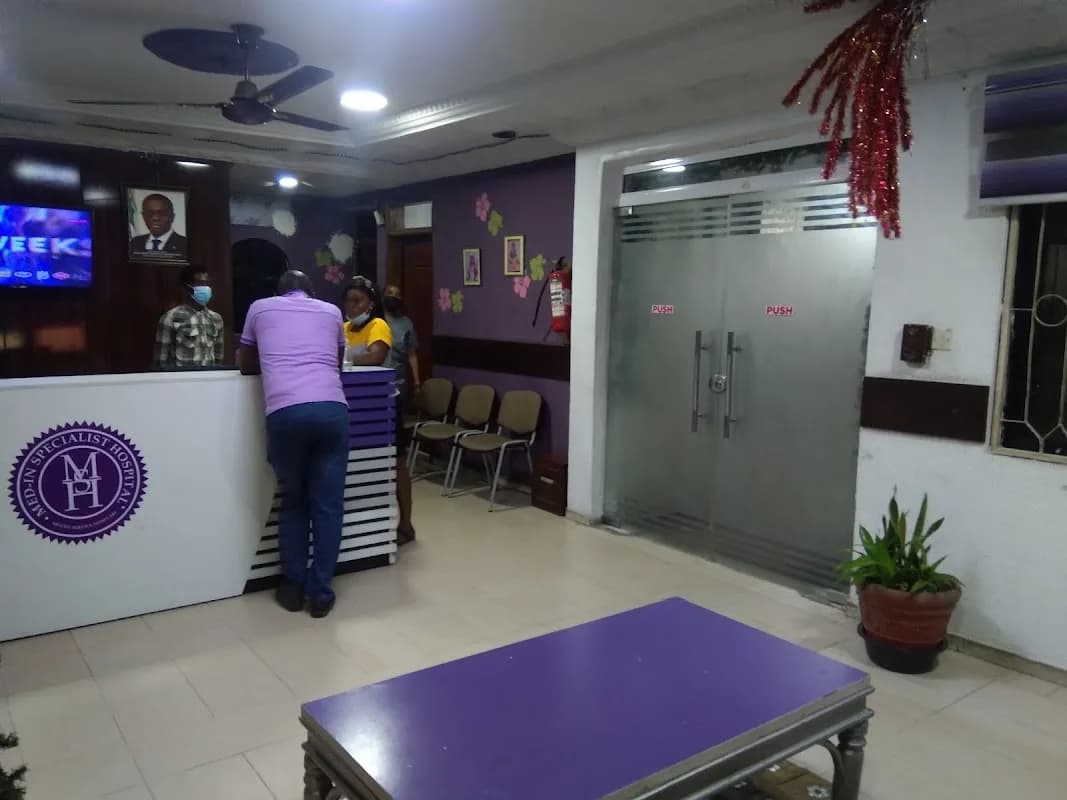 Med-In Specialist Hospital in Alausa