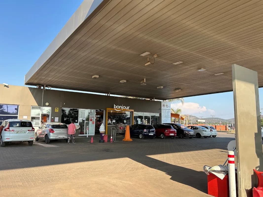 TotalEnergies Hartbeespoort in Broederstroom