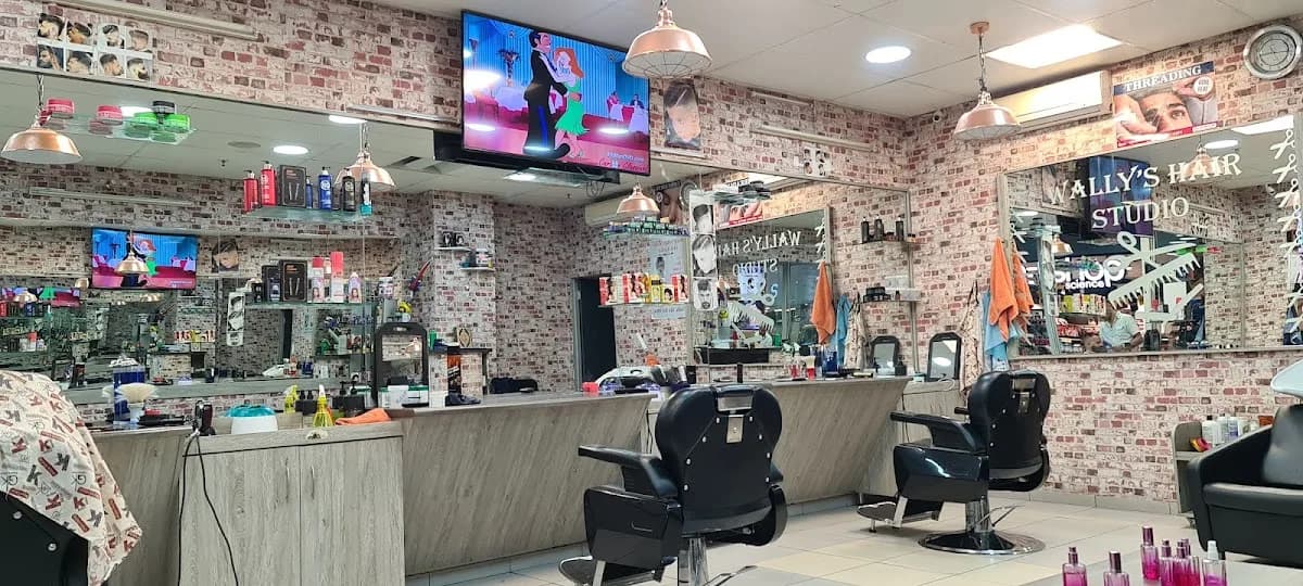 Wally's Hair Studio in Florida