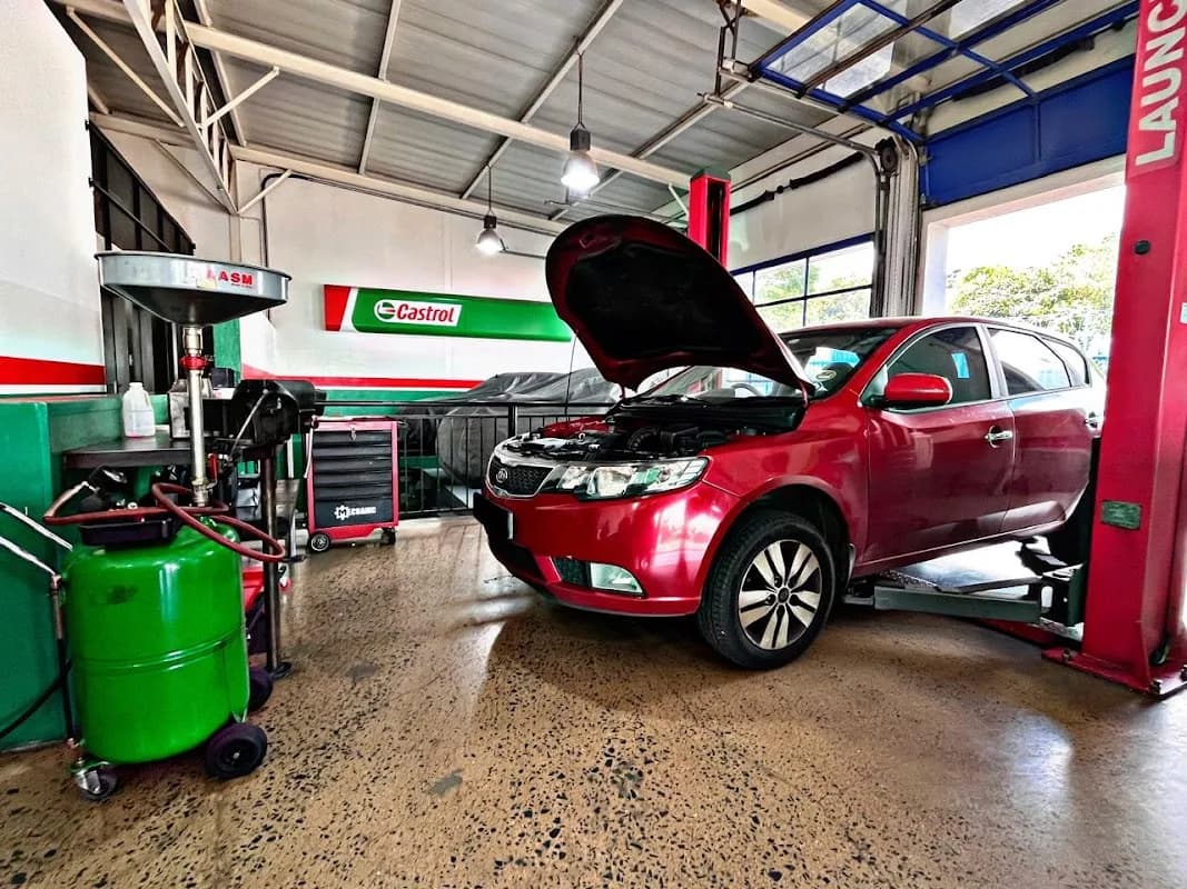 Castrol Auto Service Northcliff in Northcliff