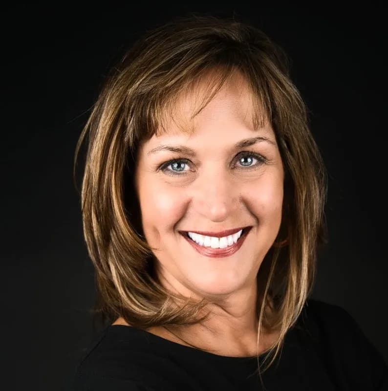 Jill Cook, MBA, SFR, PSA, eXp Realty in Uptown / Journal Center