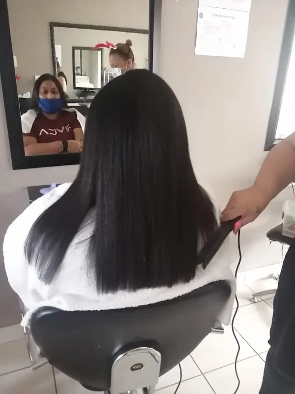 Hair Topic in Kenilworth