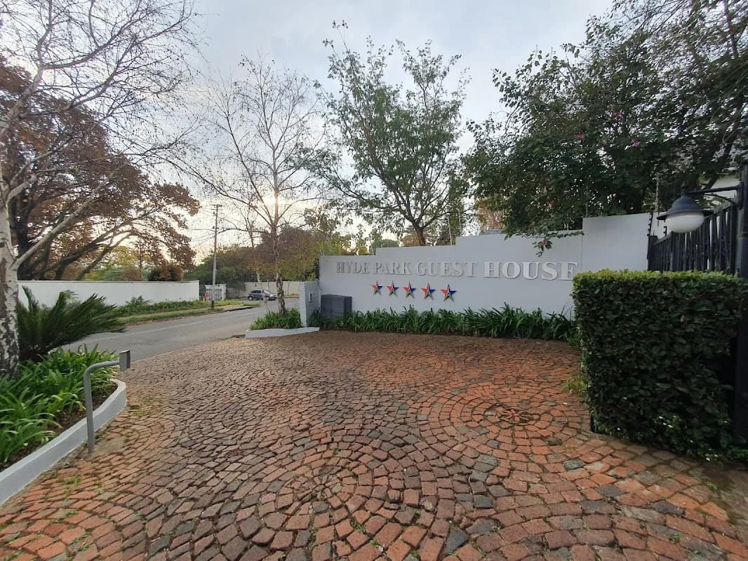 Hyde Park Guest House in Craighall