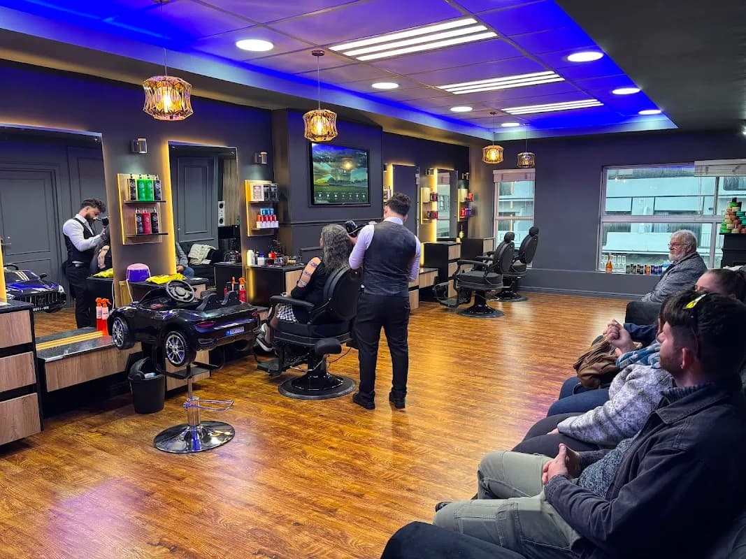 Creative Cut barber Shop Somerset West in Somerset West CBD