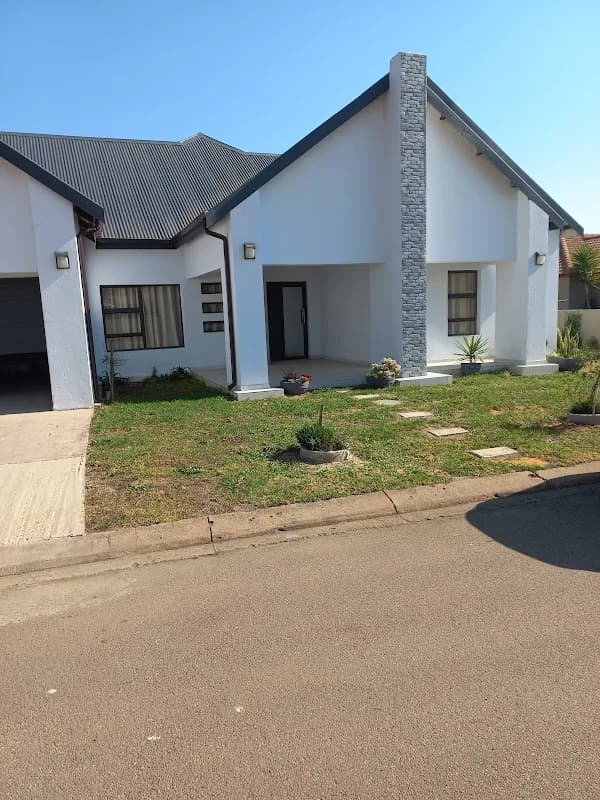 Safari Park Estate in Brits Central