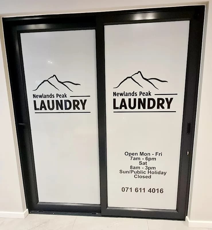 Newlands Peak laundry in Newlands