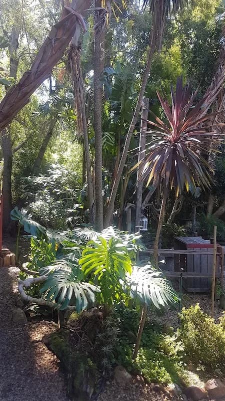 L.C. FEBRUARY RIVER GARDEN VENUE in Die Boord