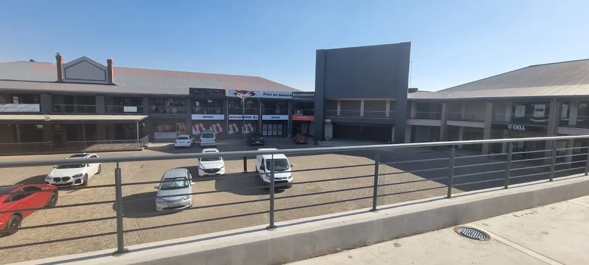 LUCRETIA BUNSEE PHYSIOTHERAPY in Kyalami