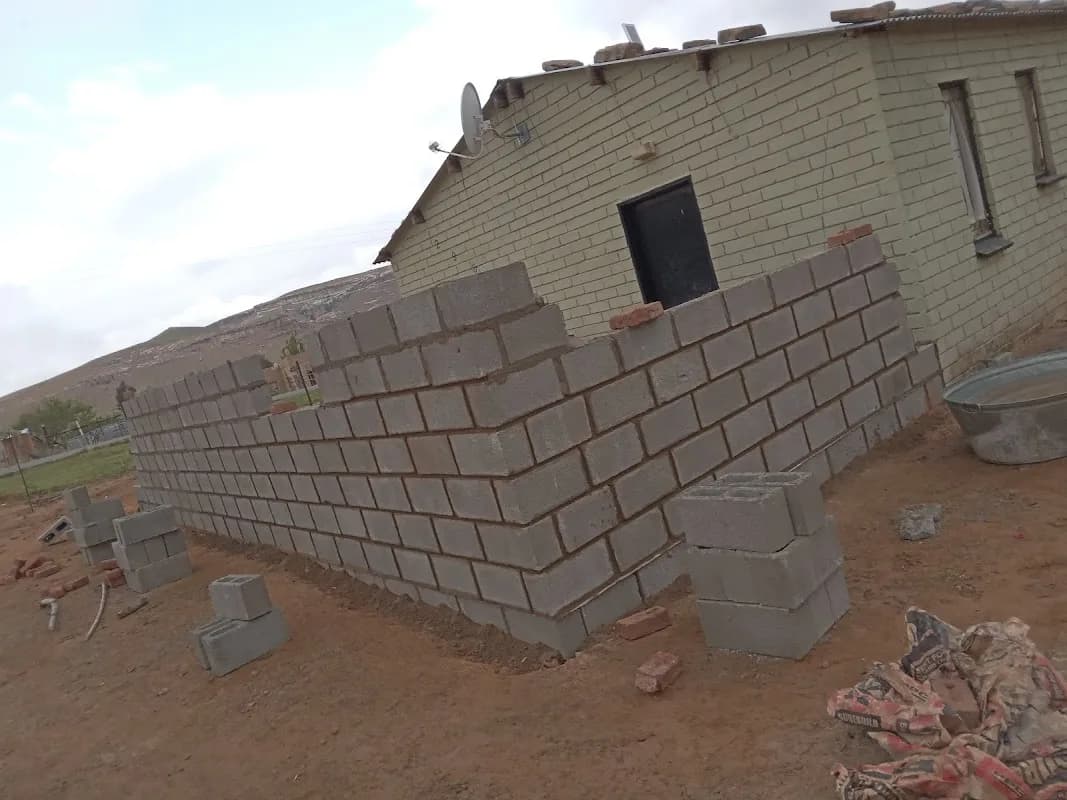 TKM BUILDING & RENOVATIONS in Tshiame