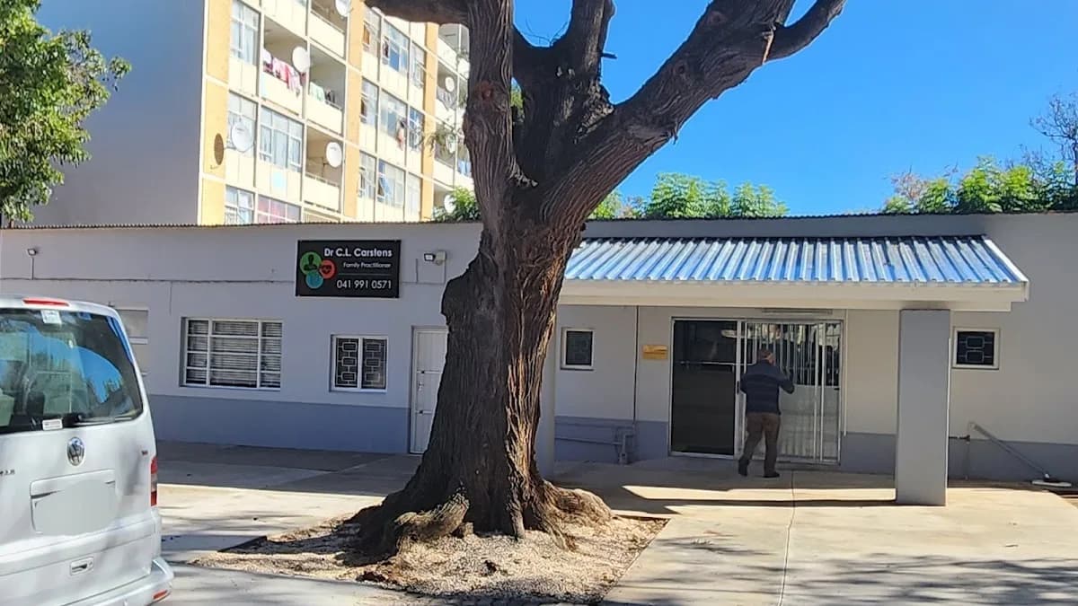 Dr C L Carstens in Uitenhage
