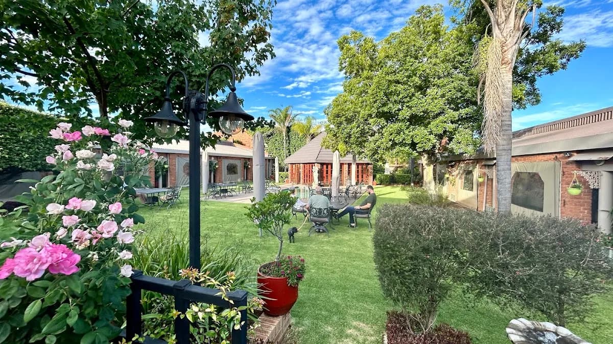 Au Jardin Guest House in Riebeeckstad
