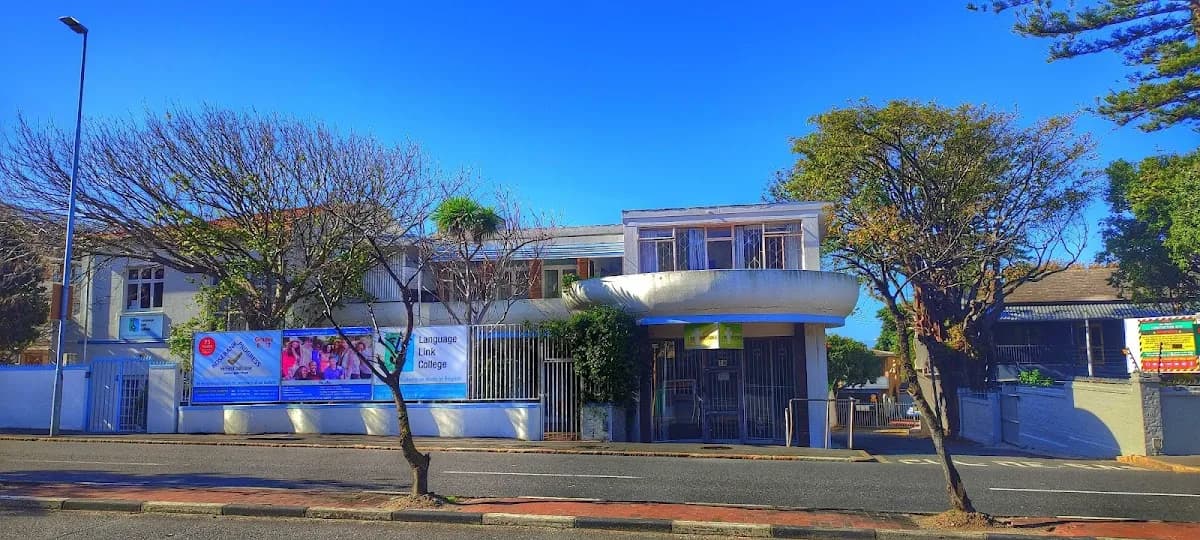 Language Link College in Gardens