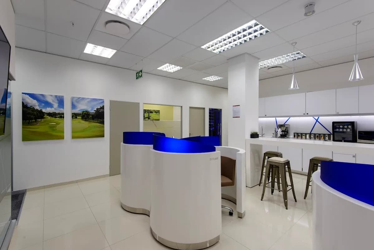 Regus - Johannesburg, Dainfern, Maroun Square in Fourways