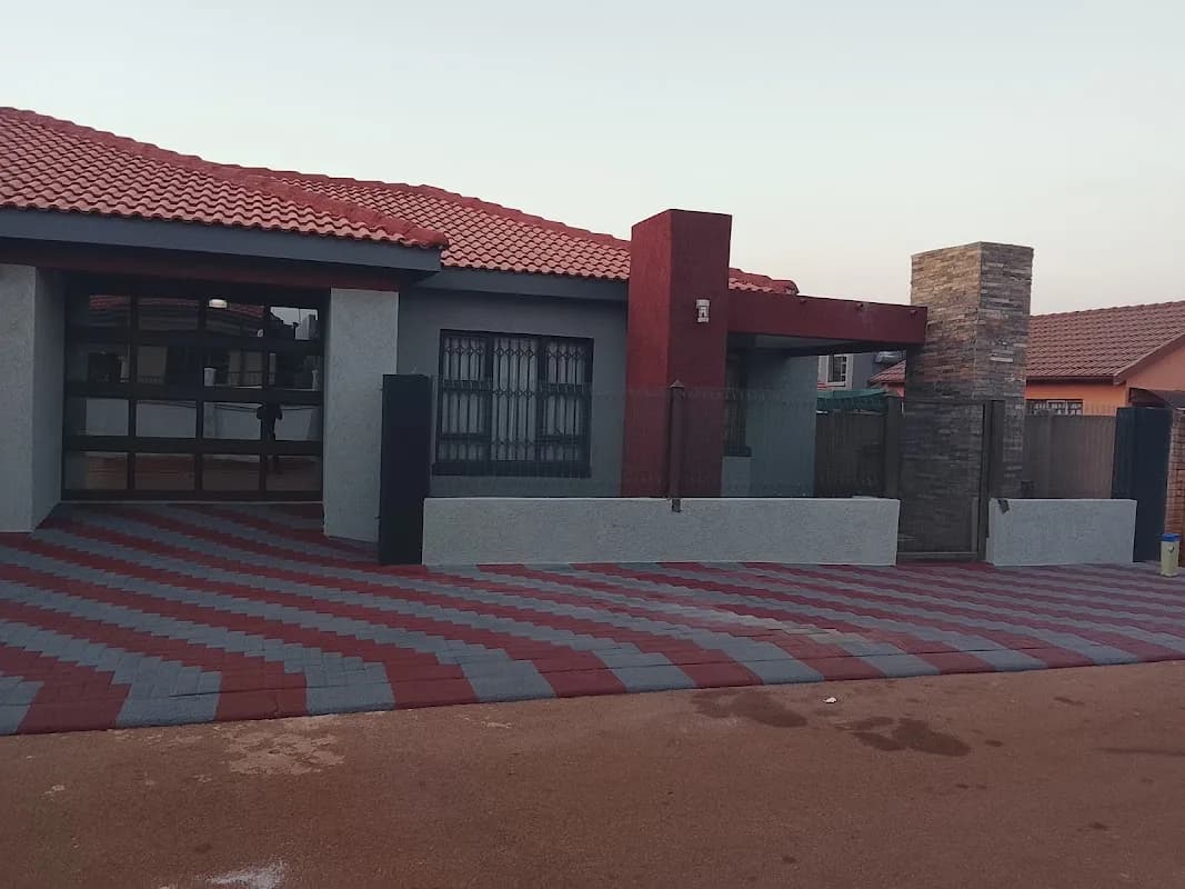 Awelani Construction Company in Esther Park