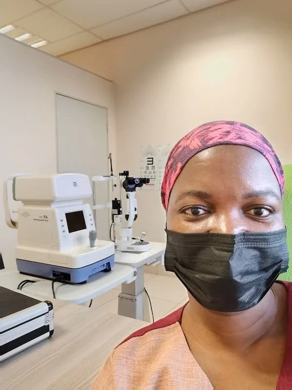 Maria B Optometrist in Esther Park