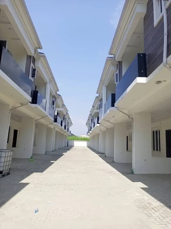 Tamuno Luxury Homes in Rumuobiakani