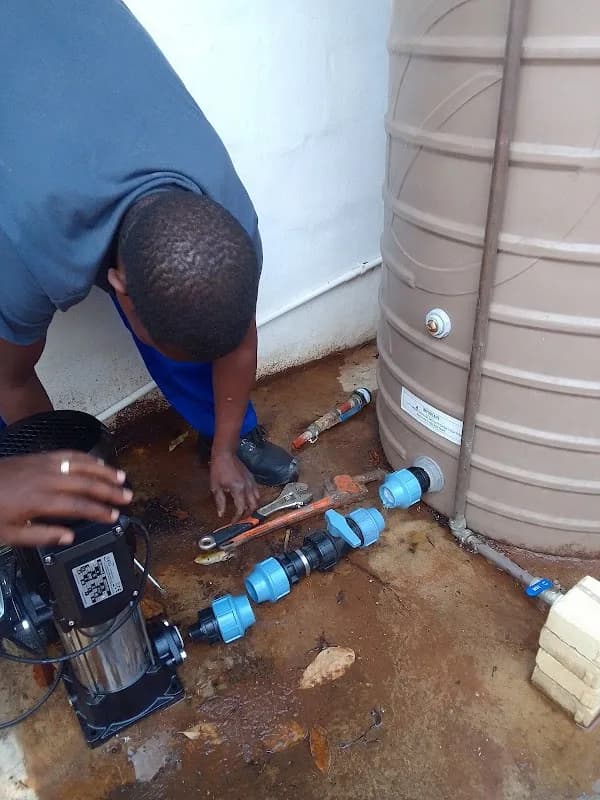 PLUMBERS R US in Phoenix