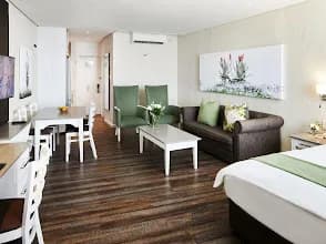 Breakers Resort Hotel in Umhlanga CBD