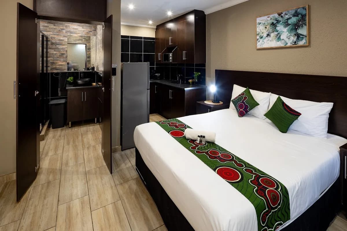 Palm Inn Guesthouse Lephalale in Lephalale CBD