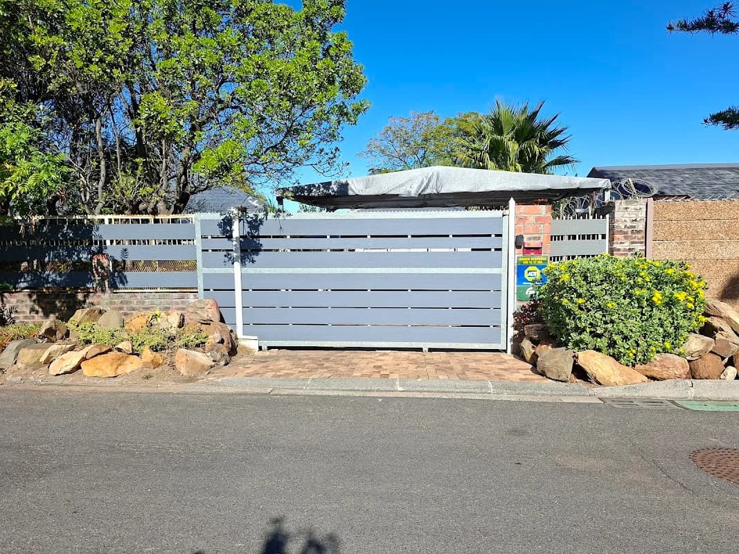 Caesar's Self-catering Accommodation Somerset West, Cape Town in Strand