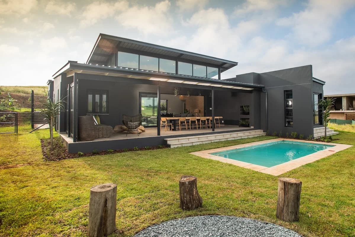 Chas Everitt Ballito Estate Agent in Ballito CBD