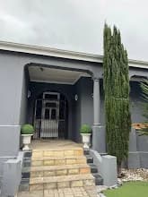 Michu Guest House in Bellville