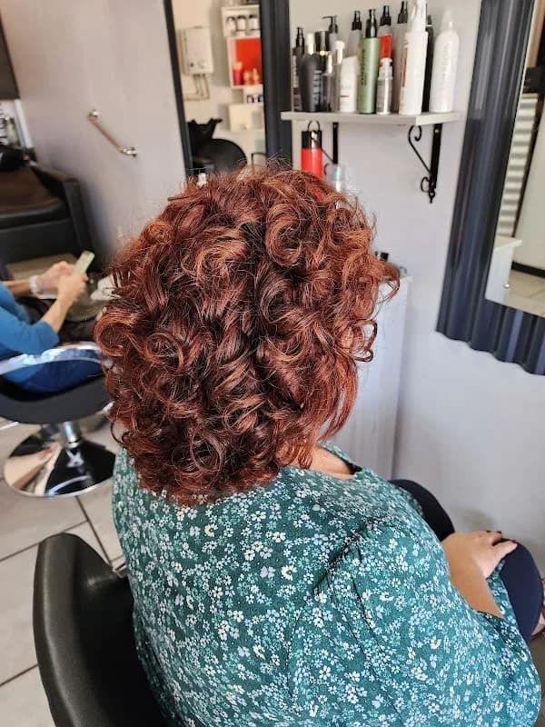 Fringe Hair Studio in Wilderness