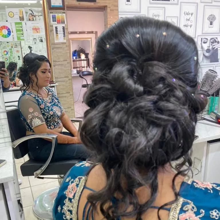 Salon Masia in Phoenix